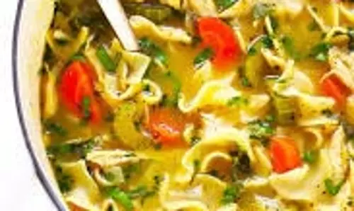 Herb Chicken Soup: हर्ब्स से लोडेड चिकन सूप है परफेक्ट चॉइस
