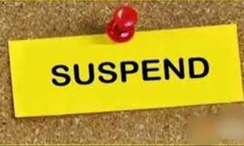 गरीब परिवार से 1 लाख की वसूली करने वाला पंचायत सचिव सस्पेंड गरीब परिवार से 1 लाख की वसूली करने वाला पंचायत सचिव सस्पेंड