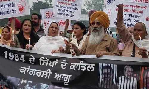 Phagwara 1984 सिख दंगे: होंध चिल्लर हत्याकांड के पीड़ितों का जंतर-मंतर पर विरोध प्रदर्शन