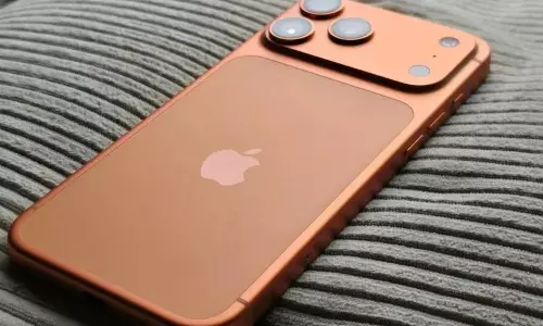 iPhone 18 Pro: को लेकर बड़ा खुलासा, बिना मोबाइल नेटवर्क भी मिलेगी 5G सर्विस iPhone 18 Pro: को लेकर बड़ा खुलासा, बिना मोबाइल नेटवर्क भी मिलेगी 5G सर्विस