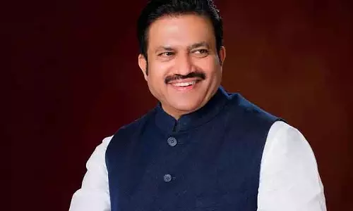 NCP मर्जर पर गुटबाजी शुरू, सुनेत्रा पवार अगली चीफ