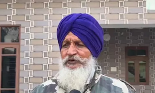 पुलवामा हमले की 7वीं बरसी: नम आंखों से शहीदों को नमन, परिवारों ने याद किए अपने वीर सपूत पुलवामा हमले की 7वीं बरसी: नम आंखों से शहीदों को नमन, परिवारों ने याद किए अपने वीर सपूत