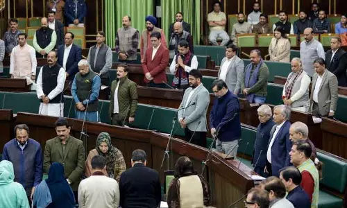 लद्दाख से NC नेता कमर अली अखून का निधन लद्दाख से NC नेता कमर अली अखून का निधन
