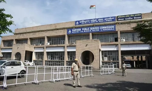 Haryana लोक सेवा आयोग बाहरी लोगों को ‘नौकरी’ देने के लिए Haryana लोक सेवा आयोग बाहरी लोगों को ‘नौकरी’ देने के लिए