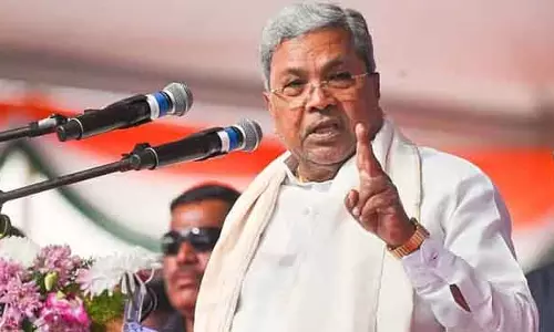 पॉजिटिव आलोचना के लिए तैयार, लेकिन फेक न्यूज़ का फैलाव बर्दाश्त नहीं करेंगे: CM पॉजिटिव आलोचना के लिए तैयार, लेकिन फेक न्यूज़ का फैलाव बर्दाश्त नहीं करेंगे: CM