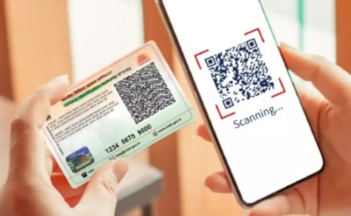 New Delhi: आधार कार्ड की जगह डिजिटल विकल्प, पहचान अब फोटो और QR कोड से New Delhi: आधार कार्ड की जगह डिजिटल विकल्प, पहचान अब फोटो और QR कोड से