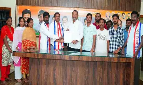 मिर्यालगुडा म्युनिसिपल चेयरमैन की सीट BC महिला को मिलनी चाहिए