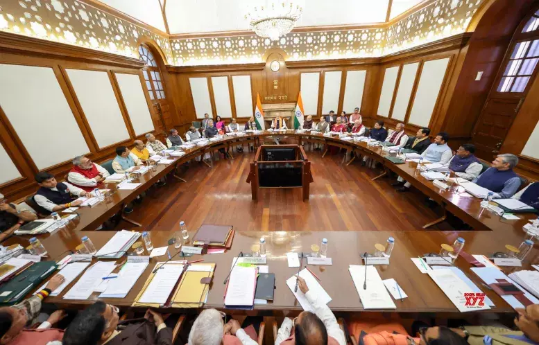 Cabinet ने 1,60,504 करोड़ रुपये के रोड और रेल प्रोजेक्ट्स को मंज़ूरी दी