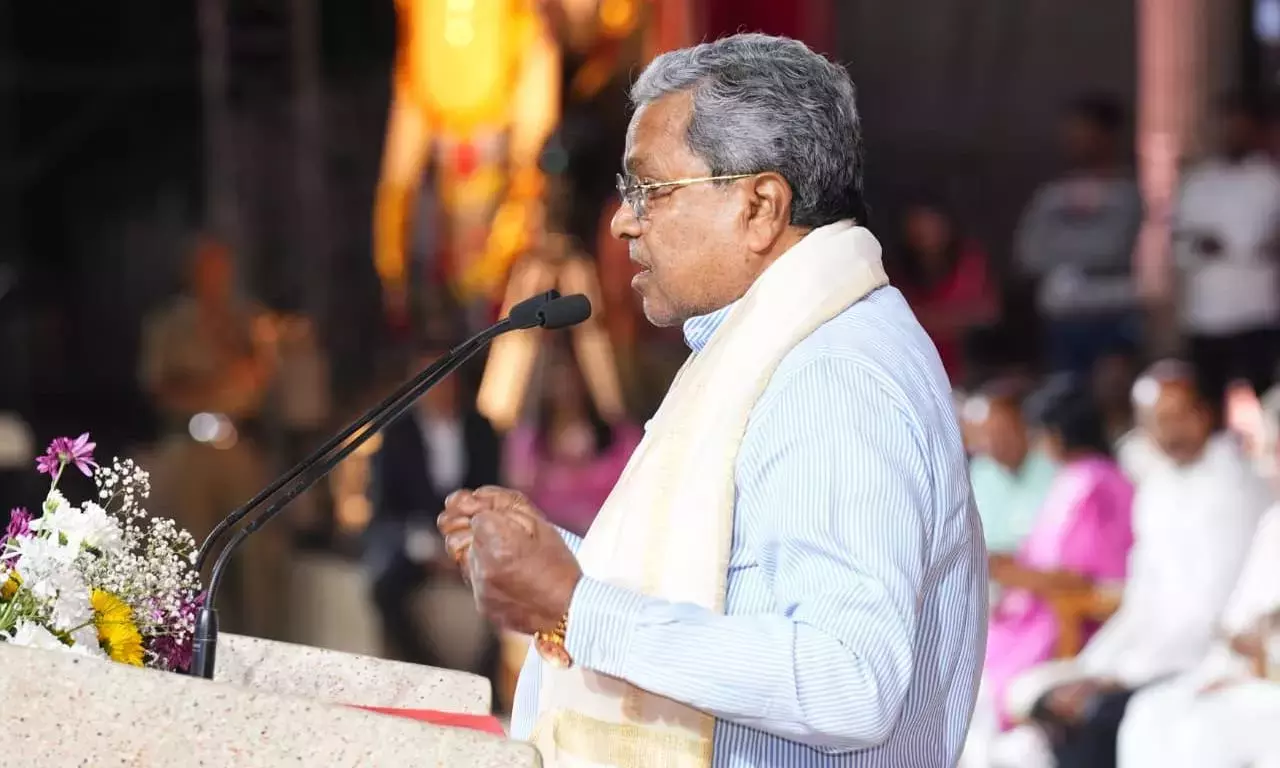 Karnataka : इस साल से हम्पी उत्सव नवंबर के शेड्यूल पर वापस आएगा मुख्यमंत्री Karnataka : इस साल से हम्पी उत्सव नवंबर के शेड्यूल पर वापस आएगा मुख्यमंत्री