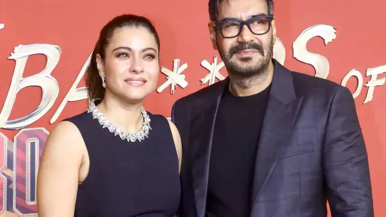 Ajay Devgn ने प्यार भरे अंदाज़ में काजोल को वैलेंटाइन डे पर किया प्रपोज Ajay Devgn ने प्यार भरे अंदाज़ में काजोल को वैलेंटाइन डे पर किया प्रपोज