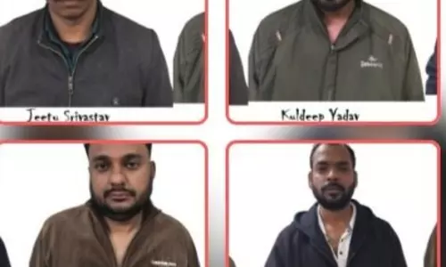 Lucknow: STF ने 92.50 लाख का गांजा लखनऊ में पकड़ा, चार तस्कर गिरफ्तार Lucknow: STF ने 92.50 लाख का गांजा लखनऊ में पकड़ा, चार तस्कर गिरफ्तार