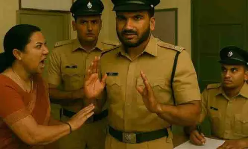 नागपुर: पत्नी की शिकायत पर अली और पुलिस वाले के खिलाफ FIR दर्ज नागपुर: पत्नी की शिकायत पर अली और पुलिस वाले के खिलाफ FIR दर्ज