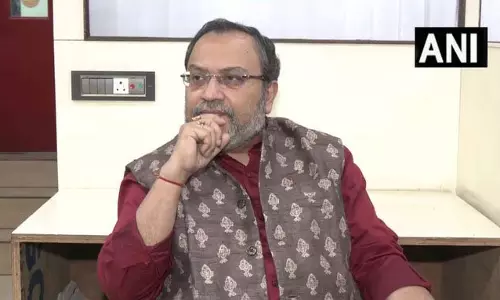 TMC नेता कुणाल घोष का बयान: बांग्लादेश सीमा मामला राज्य नहीं, केंद्र की जिम्मेदारी TMC नेता कुणाल घोष का बयान: बांग्लादेश सीमा मामला राज्य नहीं, केंद्र की जिम्मेदारी