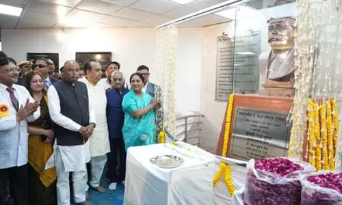 CM रेखा गुप्ता ने लाभकारी कैबिनेट निर्णयों के लिए पीएम मोदी को धन्यवाद दिया CM रेखा गुप्ता ने लाभकारी कैबिनेट निर्णयों के लिए पीएम मोदी को धन्यवाद दिया