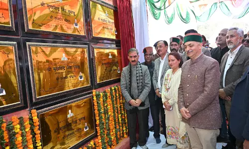 हिमाचल प्रदेश के CM ने सिरमौर में 32 करोड़ रुपये की विकास परियोजनाओं का किया अनावरण
