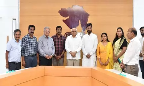 केरल बीजेपी प्रतिनिधिमंडल ने गुजरात का दौरा किया, सीएम भूपेन्द्र पटेल से मुलाकात की केरल बीजेपी प्रतिनिधिमंडल ने गुजरात का दौरा किया, सीएम भूपेन्द्र पटेल से मुलाकात की