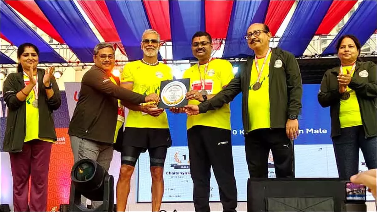 12वें ठाणे Half मैराथन में 12,000 धावकों ने फिटनेस को अपनाया 12वें ठाणे Half मैराथन में 12,000 धावकों ने फिटनेस को अपनाया