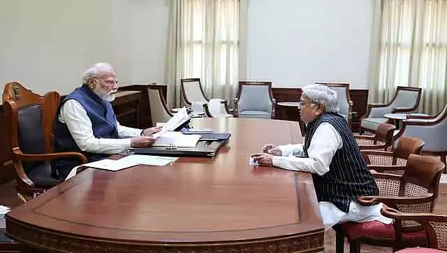 प्रधानमंत्री ने भद्रा अपर रिवर प्रोजेक्ट के लिए फंड जारी करने का वादा किया: Govind Karjol प्रधानमंत्री ने भद्रा अपर रिवर प्रोजेक्ट के लिए फंड जारी करने का वादा किया: Govind Karjol