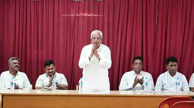 ब्यादगी के MLA बसवराज शिवन्नानवर की तबीयत बिगड़ी, अस्पताल में भर्ती ब्यादगी के MLA बसवराज शिवन्नानवर की तबीयत बिगड़ी, अस्पताल में भर्ती
