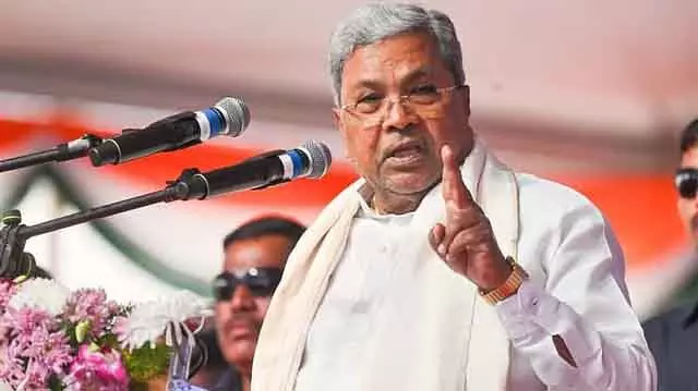 पॉजिटिव आलोचना के लिए तैयार, लेकिन फेक न्यूज़ का फैलाव बर्दाश्त नहीं करेंगे: CM पॉजिटिव आलोचना के लिए तैयार, लेकिन फेक न्यूज़ का फैलाव बर्दाश्त नहीं करेंगे: CM