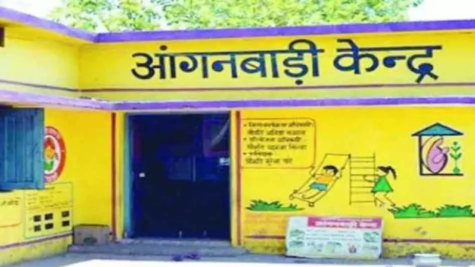 महासमुंद : आंगनबाड़ी स्वास्थ्य और शिक्षा का केंद्र बना महासमुंद : आंगनबाड़ी स्वास्थ्य और शिक्षा का केंद्र बना