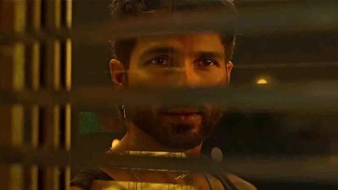 O Romeo ने पहले दिन भारत में ₹7.50 करोड़ की कमाई की O Romeo ने पहले दिन भारत में ₹7.50 करोड़ की कमाई की