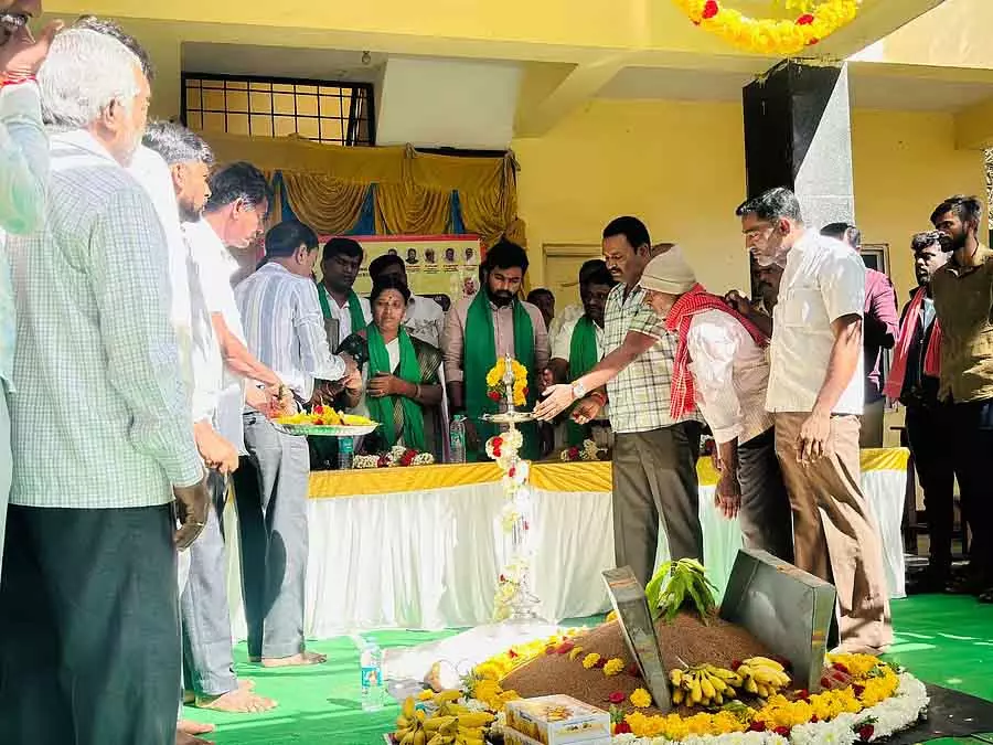 Karnataka : डोड्डाबल्लापुरा में बाजरे की खरीद शुरू Karnataka : डोड्डाबल्लापुरा में बाजरे की खरीद शुरू