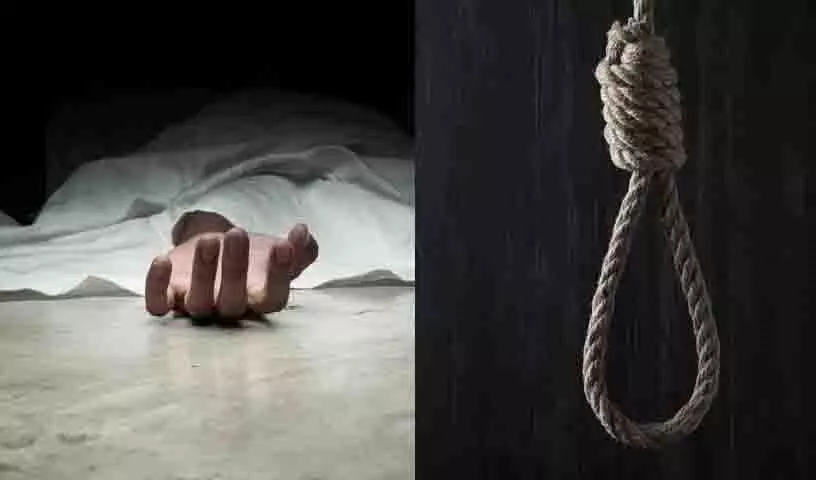 बीमारी से परेशान किसान ने फांसी लगाकर Suicide कर ली बीमारी से परेशान किसान ने फांसी लगाकर Suicide कर ली