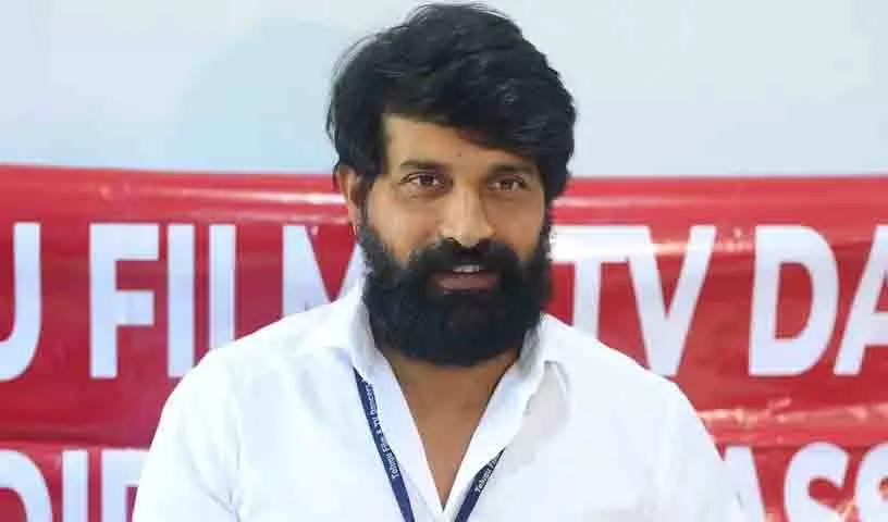 Jani Masters के डांस शो में चीफ गेस्ट के तौर पर आने पर लोगों ने खूब आलोचना की Jani Masters के डांस शो में चीफ गेस्ट के तौर पर आने पर लोगों ने खूब आलोचना की