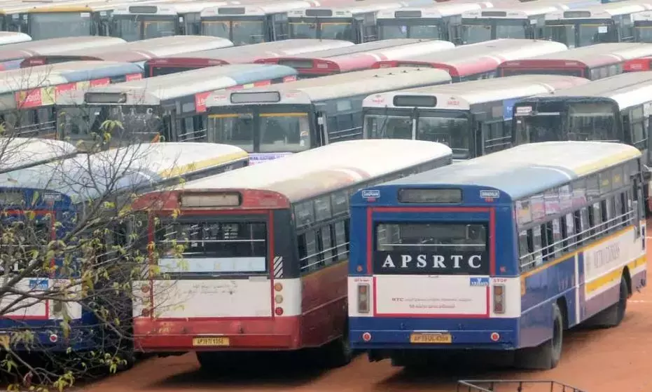 APSRTC महाशिवरात्रि के लिए तिरुपति क्षेत्र में 435 स्पेशल बसें चलाएगा APSRTC महाशिवरात्रि के लिए तिरुपति क्षेत्र में 435 स्पेशल बसें चलाएगा