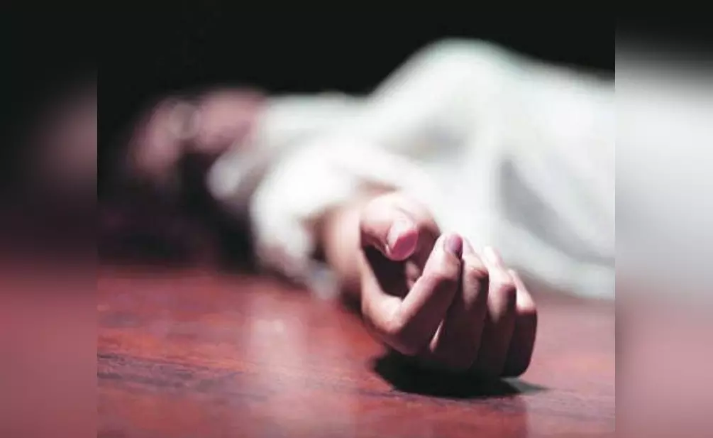 लड़की की मौत में साइबर एंगल गहराया, जांच ब्लैक वेनम अकाउंट पर केंद्रित लड़की की मौत में साइबर एंगल गहराया, जांच ब्लैक वेनम अकाउंट पर केंद्रित