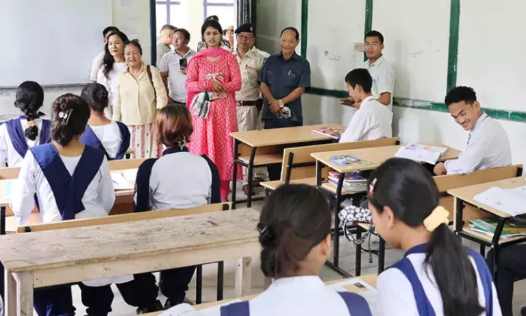 AAPSU चुनाव में जगह, परीक्षा शेड्यूल और सुरक्षा चिंताओं पर बहस छिड़ी AAPSU चुनाव में जगह, परीक्षा शेड्यूल और सुरक्षा चिंताओं पर बहस छिड़ी