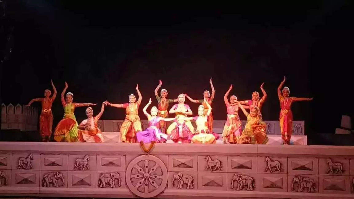 हम्पी उत्सव: Vijayanagara की विरासत फिर से जीवंत हुई हम्पी उत्सव: Vijayanagara की विरासत फिर से जीवंत हुई