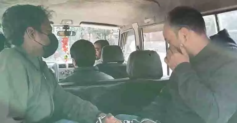 Kalyani AIIMS में नौकरी के लिए धोखाधड़ी जारी; 2 और गिरफ्तार Kalyani AIIMS में नौकरी के लिए धोखाधड़ी जारी; 2 और गिरफ्तार