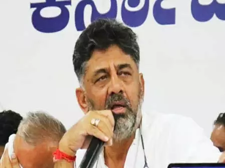 कांग्रेस को कर्नाटक के आगामी चुनावों में 141 सीटें जीतने का भरोसा: शिवकुमार कांग्रेस को कर्नाटक के आगामी चुनावों में 141 सीटें जीतने का भरोसा: शिवकुमार