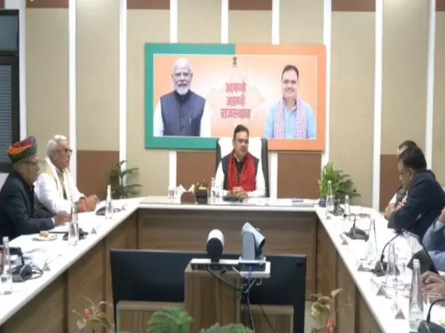 CM भजनलाल शर्मा ने प्रमुख विकास परियोजनाओं पर चर्चा करने के लिए बैठक की CM भजनलाल शर्मा ने प्रमुख विकास परियोजनाओं पर चर्चा करने के लिए बैठक की