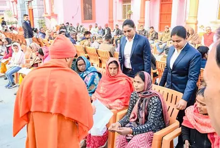 झूठी जांच रिपोर्ट दाखिल करने वालों के खिलाफ एफआईआर होनी चाहिए: सीएम योगी झूठी जांच रिपोर्ट दाखिल करने वालों के खिलाफ एफआईआर होनी चाहिए: सीएम योगी