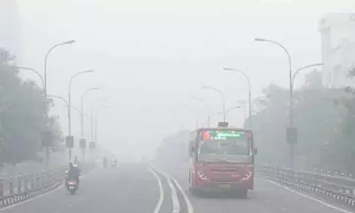 Chennai और उसके आस-पास के इलाकों में भारी बर्फबारी - गाड़ी चलाने वालों को परेशानी