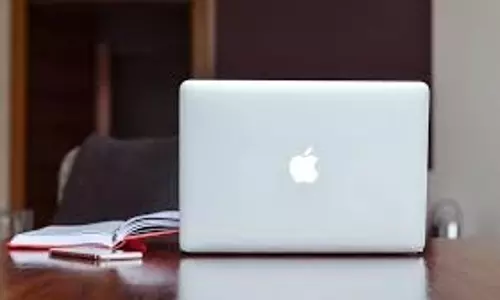 Apple MacBook :जानें भारत में कितनी होगी कीमत, कब होगा लॉन्च और क्या मिलेंगे फीचर्स Apple MacBook :जानें भारत में कितनी होगी कीमत, कब होगा लॉन्च और क्या मिलेंगे फीचर्स