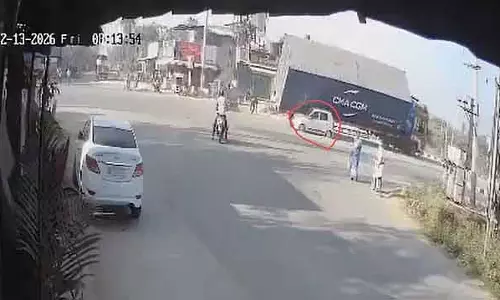 14 साल के Vaibhav सूर्यवंशी ने 10वीं की परीक्षा छोड़ने का फैसला किया 14 साल के Vaibhav सूर्यवंशी ने 10वीं की परीक्षा छोड़ने का फैसला किया