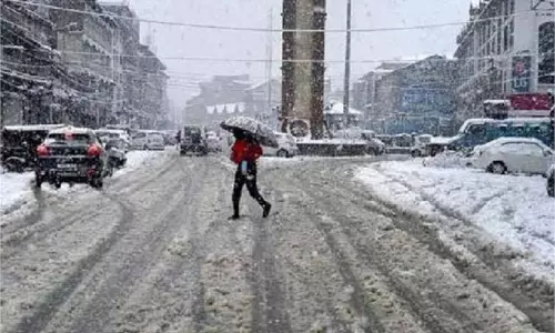 Jammu-Kashmir: कई इलाकों में बारिश और बर्फबारी की संभावना