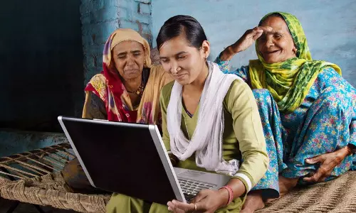 ग्रामीण Haryanvi  लोग पंजाब के अपने साथियों से ज़्यादा इंटरनेट के जानकार हैं
