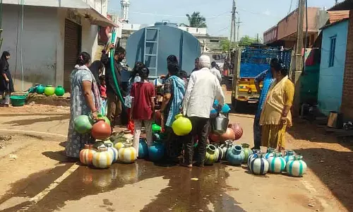 Tanker water : परमेश्वर ने नगर निगम अधिकारियों पर जमकर निशाना साधा Tanker water : परमेश्वर ने नगर निगम अधिकारियों पर जमकर निशाना साधा