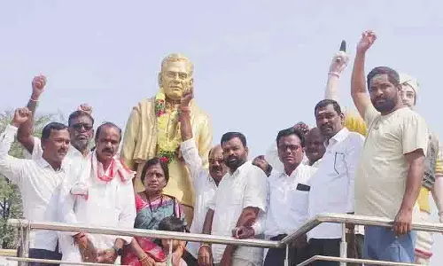 पूर्व MP बोम्मगनी का जन्मदिन बड़े ही शानदार तरीके से मनाया गया