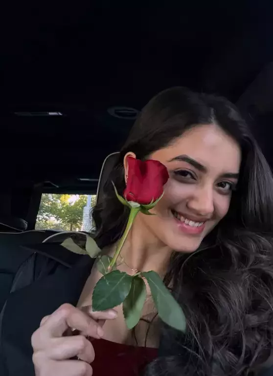 Tollywood डीवाज़ ने स्टाइल में मनाया वैलेंटाइन डे Tollywood डीवाज़ ने स्टाइल में मनाया वैलेंटाइन डे