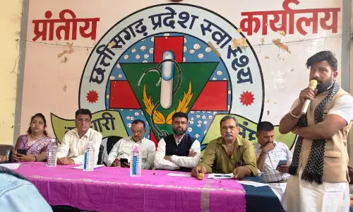 पुलिस विभाग की तरह आधार बेस्ड उपस्थिति से छूट मांगी स्वास्थ्य कर्मियों ने पुलिस विभाग की तरह आधार बेस्ड उपस्थिति से छूट मांगी स्वास्थ्य कर्मियों ने