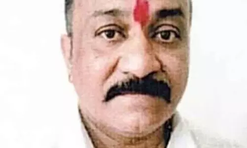 Gokak : एक्सपायर हो चुकी रिवॉल्वर रखने के आरोप में एक व्यक्ति गिरफ्तार Gokak : एक्सपायर हो चुकी रिवॉल्वर रखने के आरोप में एक व्यक्ति गिरफ्तार