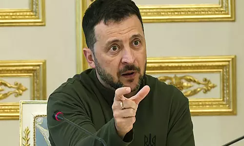 Zelensky ने जिनेवा में त्रिपक्षीय बैठक से पहले अमेरिकी दूतों विटकॉफ और कुशनर से बातचीत की