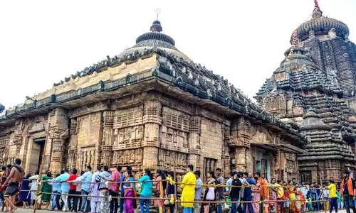 Odisha के लिंगराज, पुरी और कटक मंदिरों में सुरक्षा के कड़े इंतज़ाम