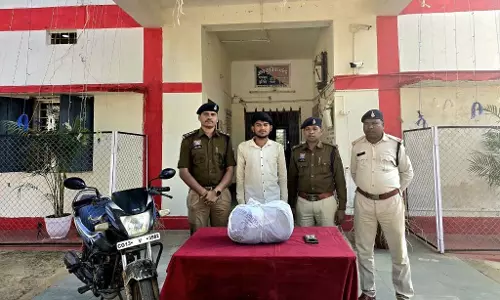 शंकरगढ़ पुलिस की बड़ी कार्रवाई, 4 किलो से अधिक गांजा जब्त, आरोपी गिरफ्तार